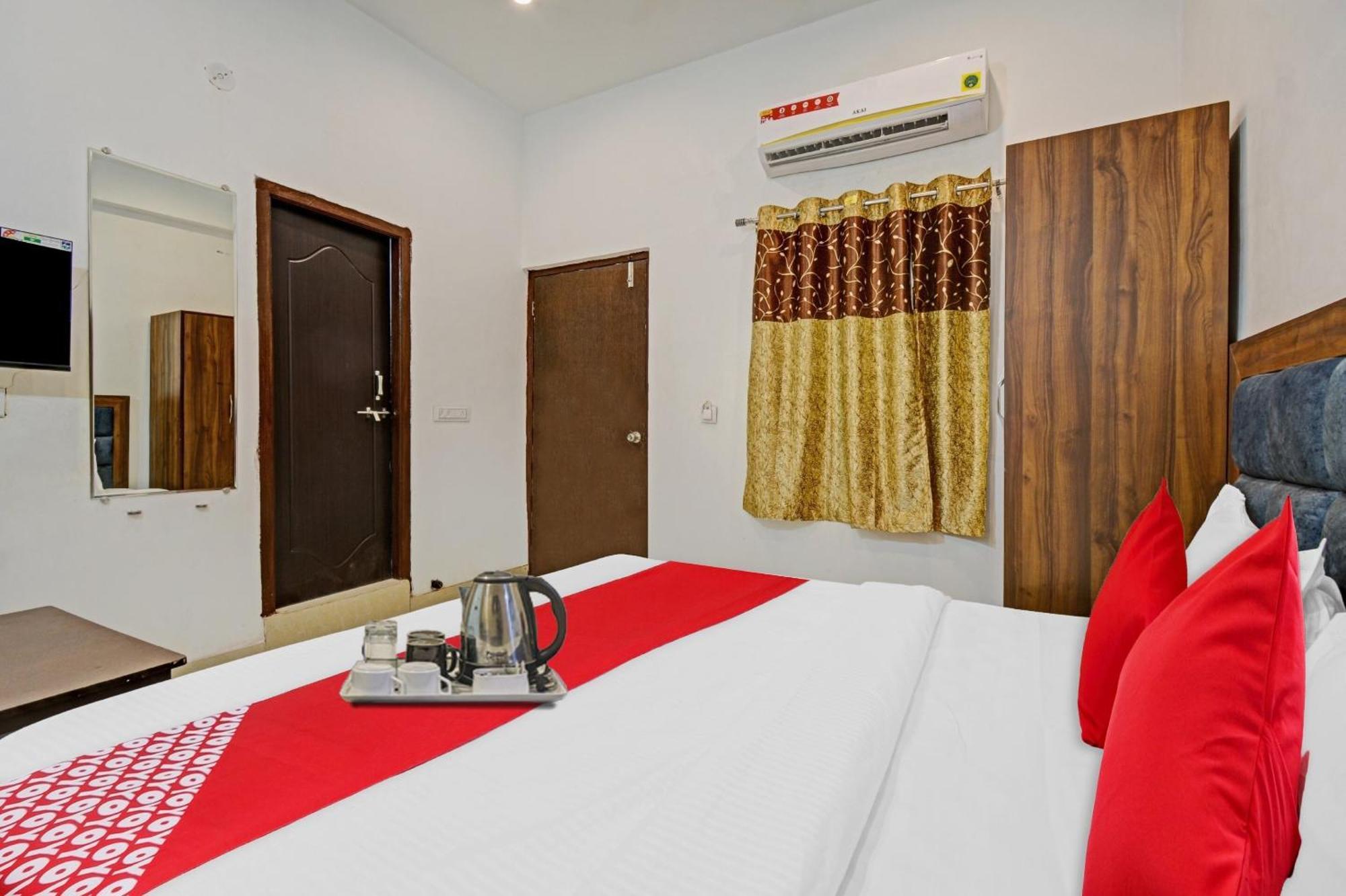 Hotel O Padharo Saa ウダイプル エクステリア 写真